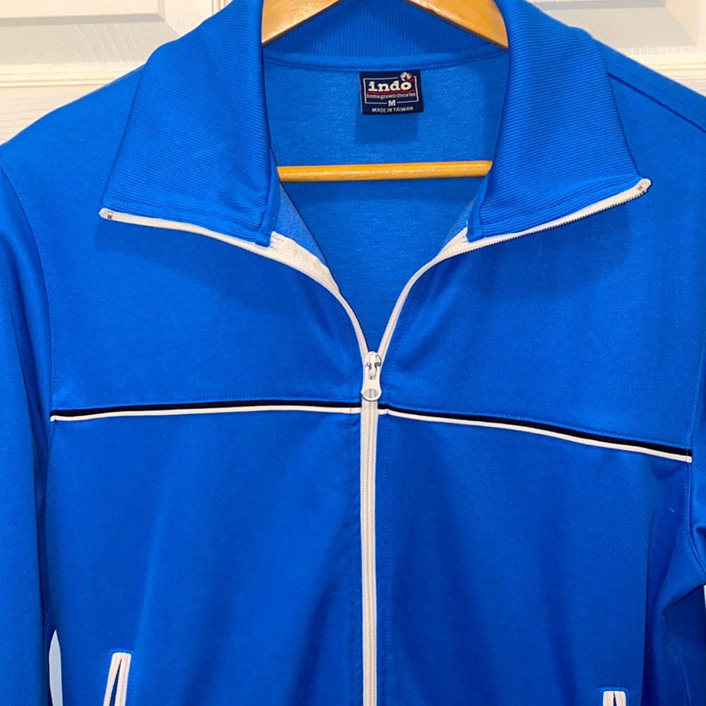 Men’s Jacket - Picture 2 of 3